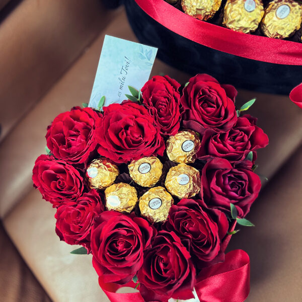 Ziedi un konfektes kastē