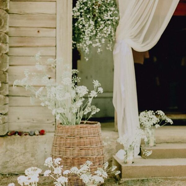 Kāzu vietas dekorēšana