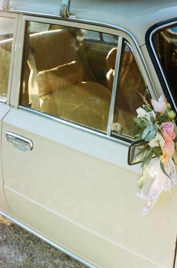 Kāzu auto dekors
