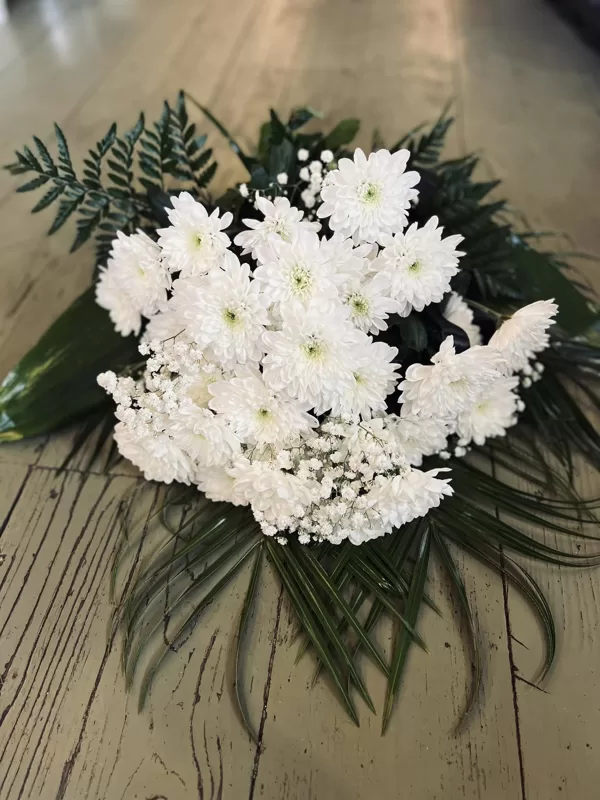 Sēru ziedu pušķis - 25 EUR